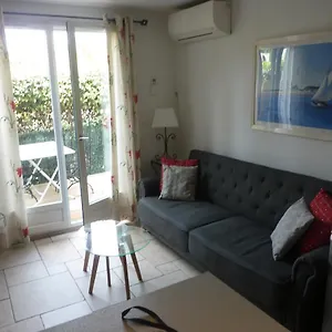 https://mas-provencal.fr-provencehotel.com